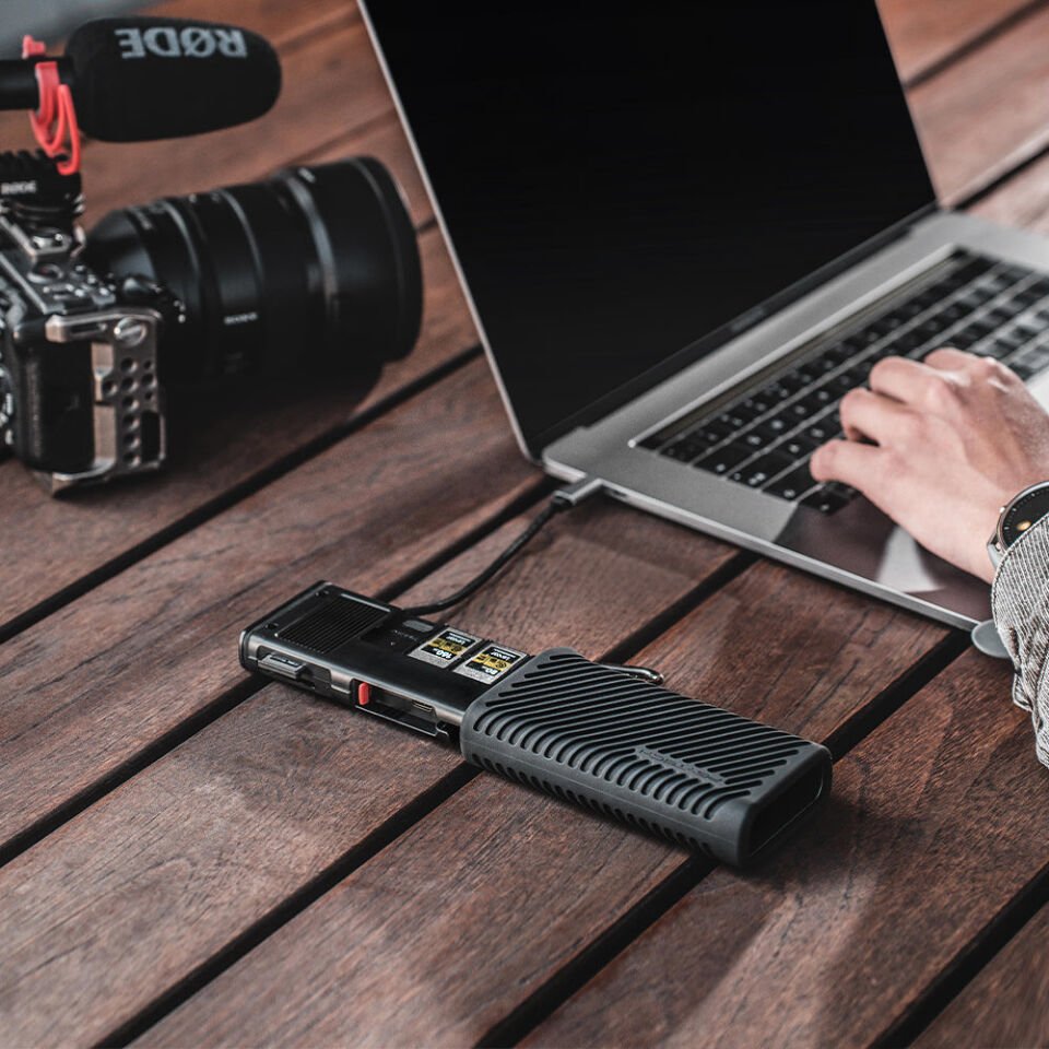 PGYTECH CreateMate CFexpress SD Kart Okuyucu