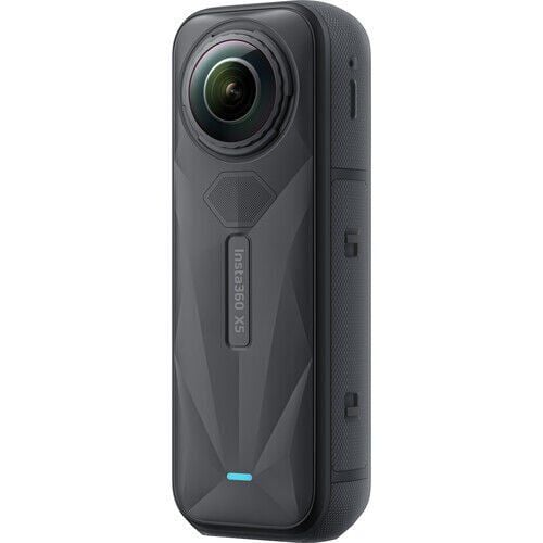Insta360 X5 360° Aksiyon Kamerası Essentials Bundle