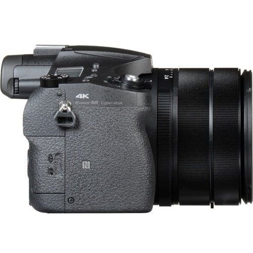 Sony DSC-RX10 IV Fotoğraf Makinesi