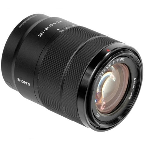 Sony E 18-135mm F/3.5-5.6 OSS Lens (SEL18135)