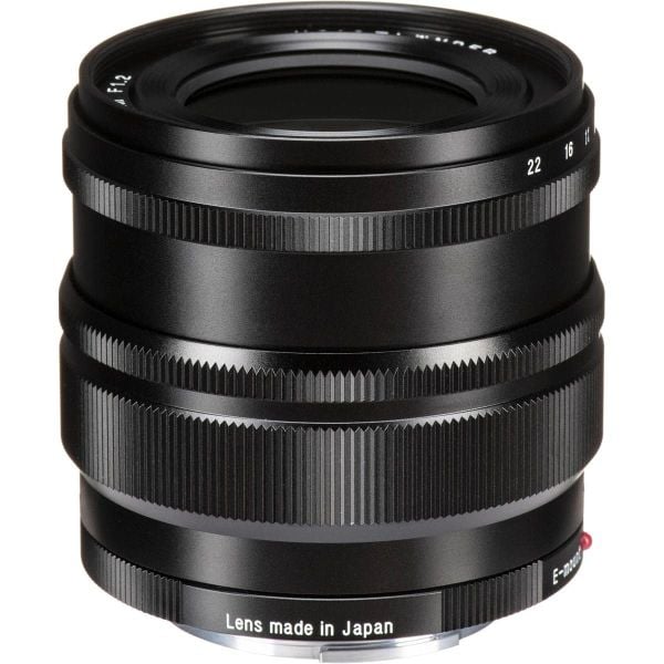 Voigtlander Nokton 35mm f/1.2 Aspherical SE Lens (Sony E)