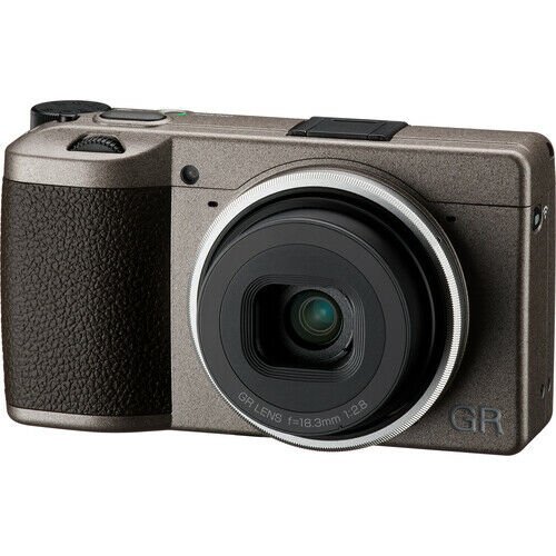 Ricoh GR III Kompakt Dijital Fotoğraf Makinesi Diary Edition