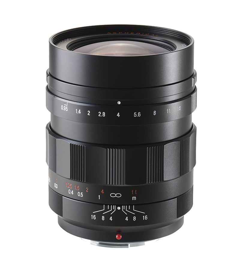 Voigtländer lens F0.95/17.5mm NOKTON