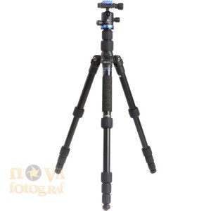 Benro FIF19CIB0 Carbon Fiber Tripod Kit