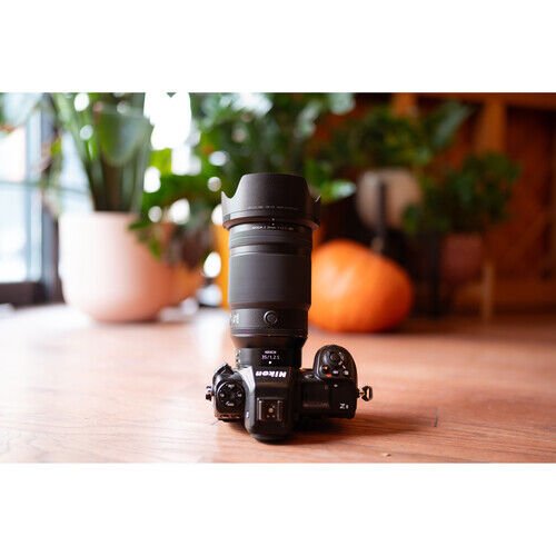 Nikon  Z 35mm f/1.2 S Lens