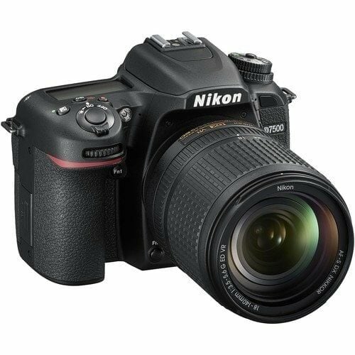 Nikon D7500 18-140mm Lens Kit