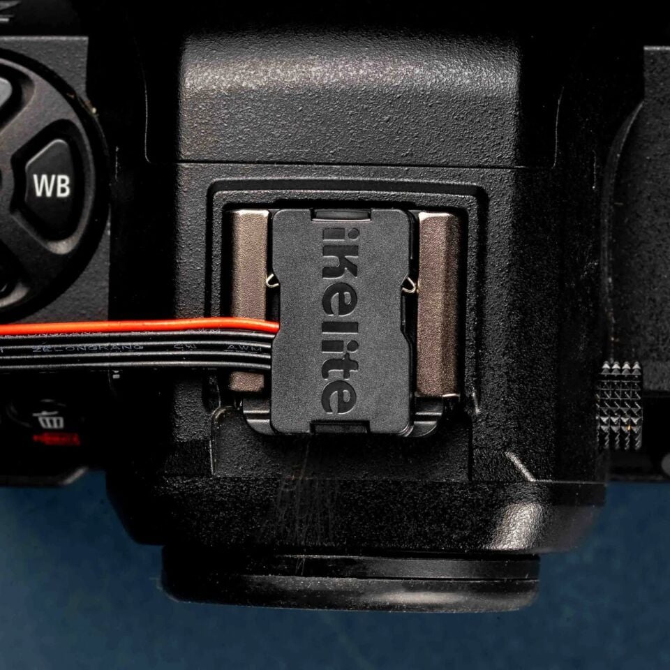 Ikelite Nikon Kameralar için NL4 Hotshoe (Sol)