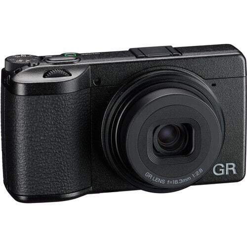 Ricoh GR IV Dijital Fotoğraf Makinesi