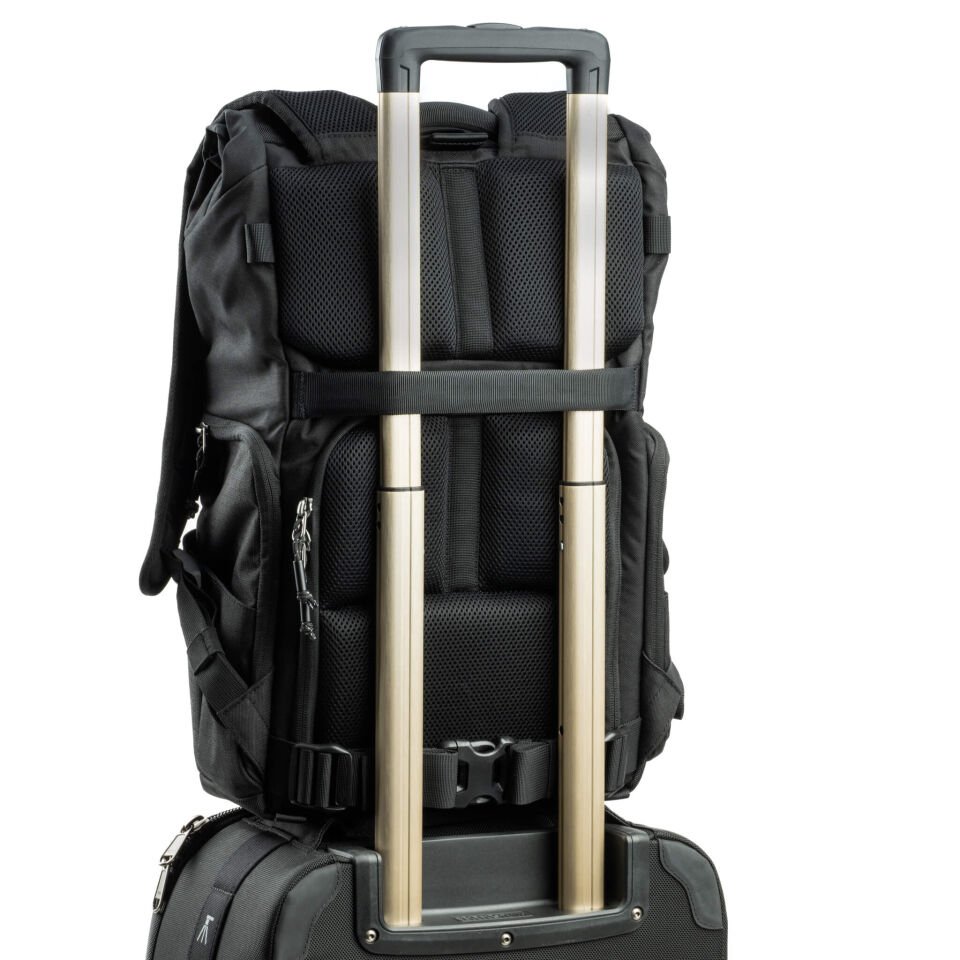 ThinkTank FocusPoint 22L Sırt Çantası (Asphalt Black)