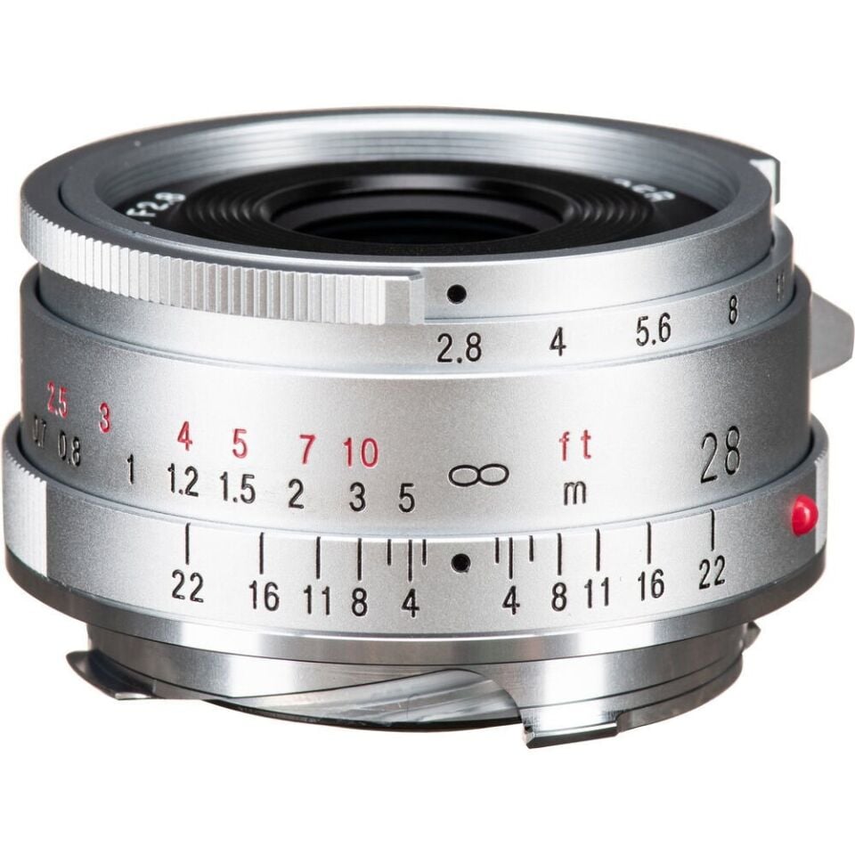 Voigtlander 28mm f/2.8 Color-Skopar Type II Aspherical Lens Silver (Leica M)