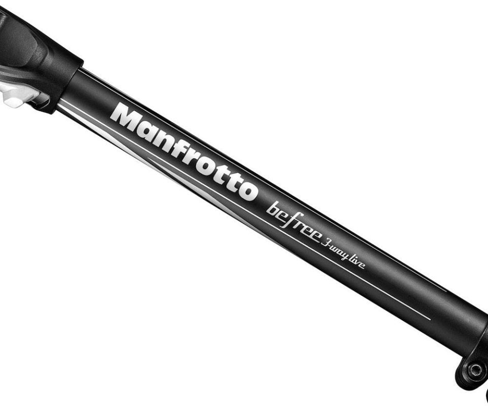 Manfrotto MKBFRLA4BK-3W Befree 3-Way Live Advanced Kit Çantalı