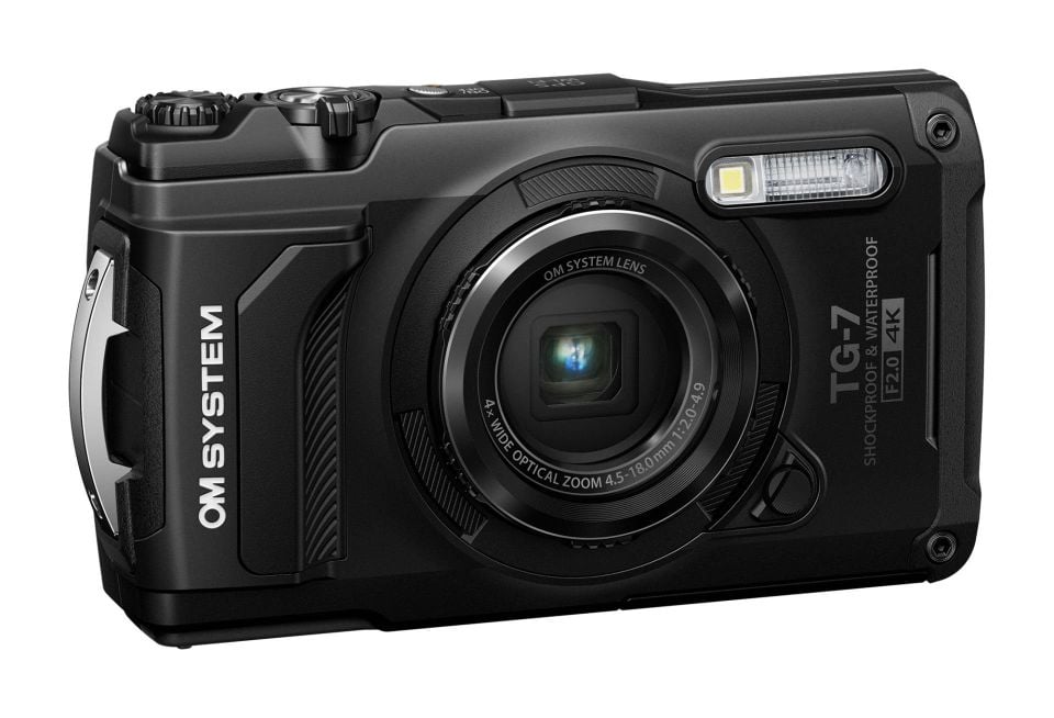 Olympus Tough TG-7 Fotoğraf Makinesi (Siyah)