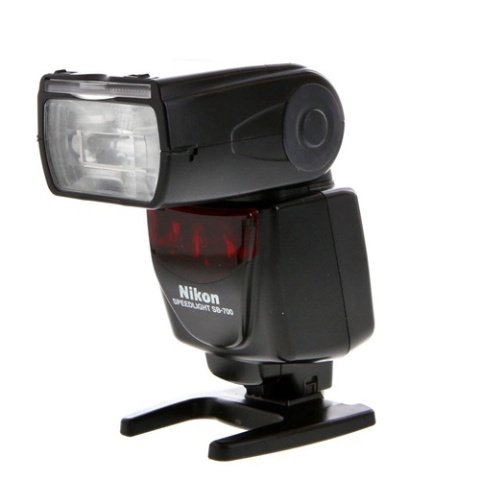 Nikon SB-700 Flaş