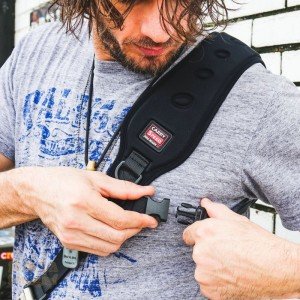 Carry Speed Pro Mark IV Çapraz Fotoğraf Makinesi Askısı