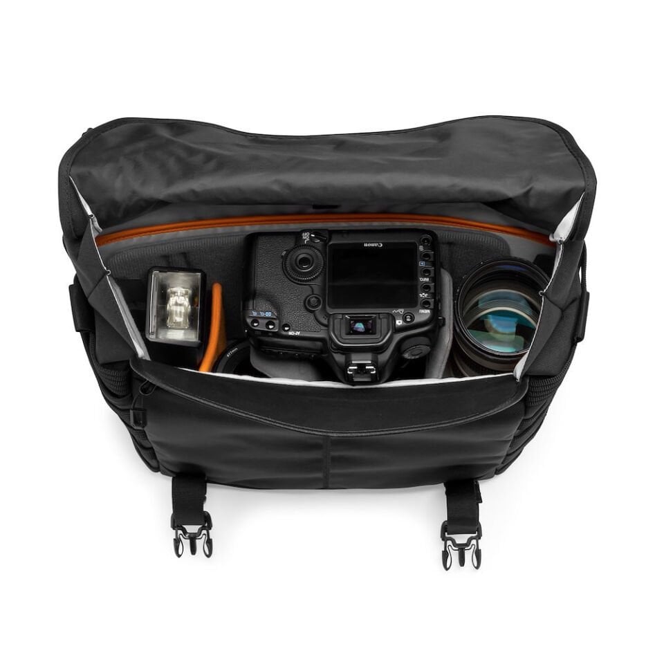 Lowepro ProTactic MG 160AW II Omuz Çantası