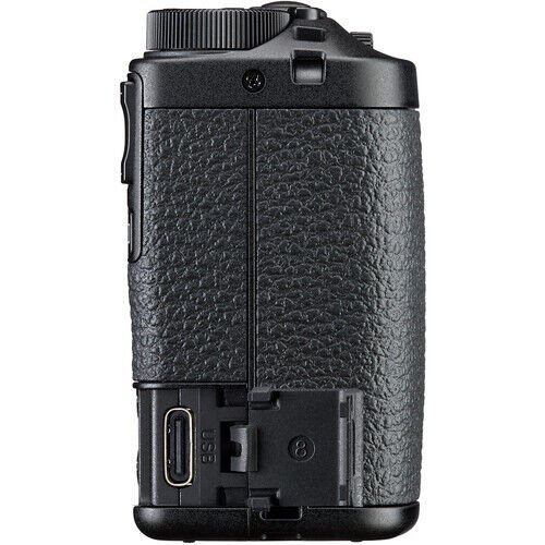 Ricoh GR IV Monochrome Dijital Fotoğraf Makinesi