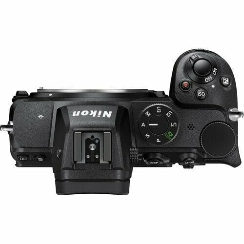 Nikon Z5 + 24-200mm Lens Kit