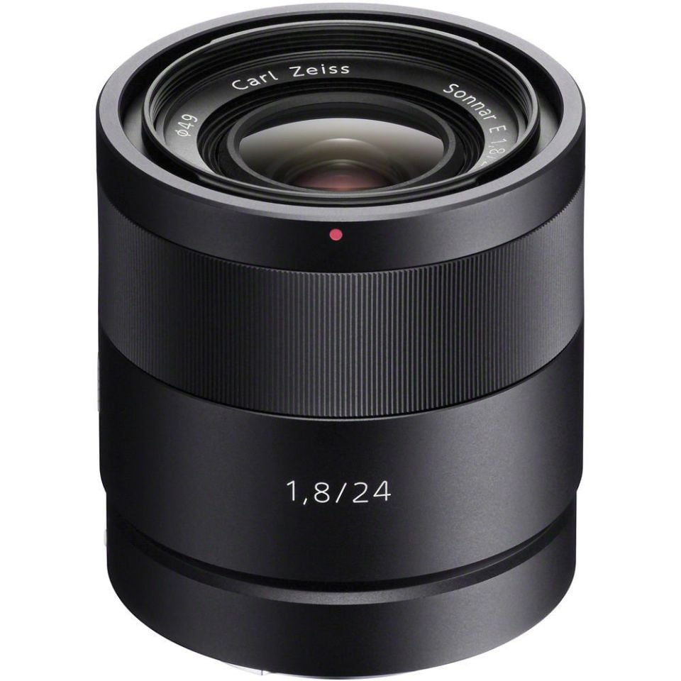 Sony E 24mm F/1.8 ZA Lens (SEL24F18Z)
