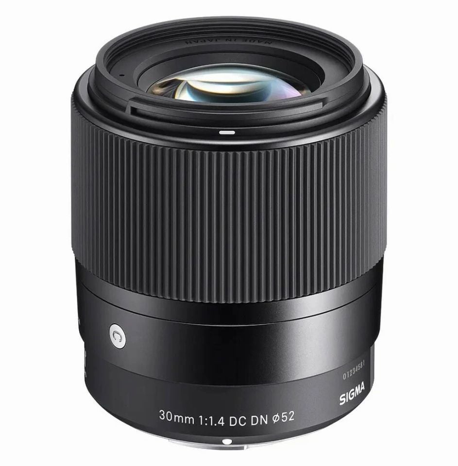Sigma 30mm f/1.4 DC DN Contemporary Lens (Canon RF)