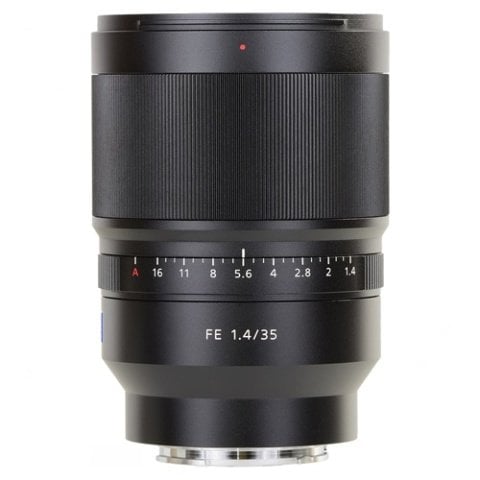 Sony FE 35mm F/1.4 ZA Lens