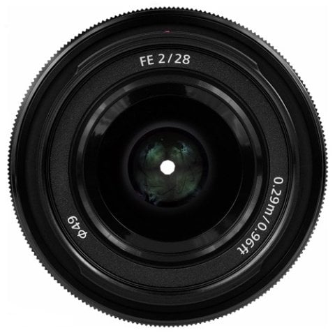 Sony FE 28mm F/2 Lens (SEL28F20)