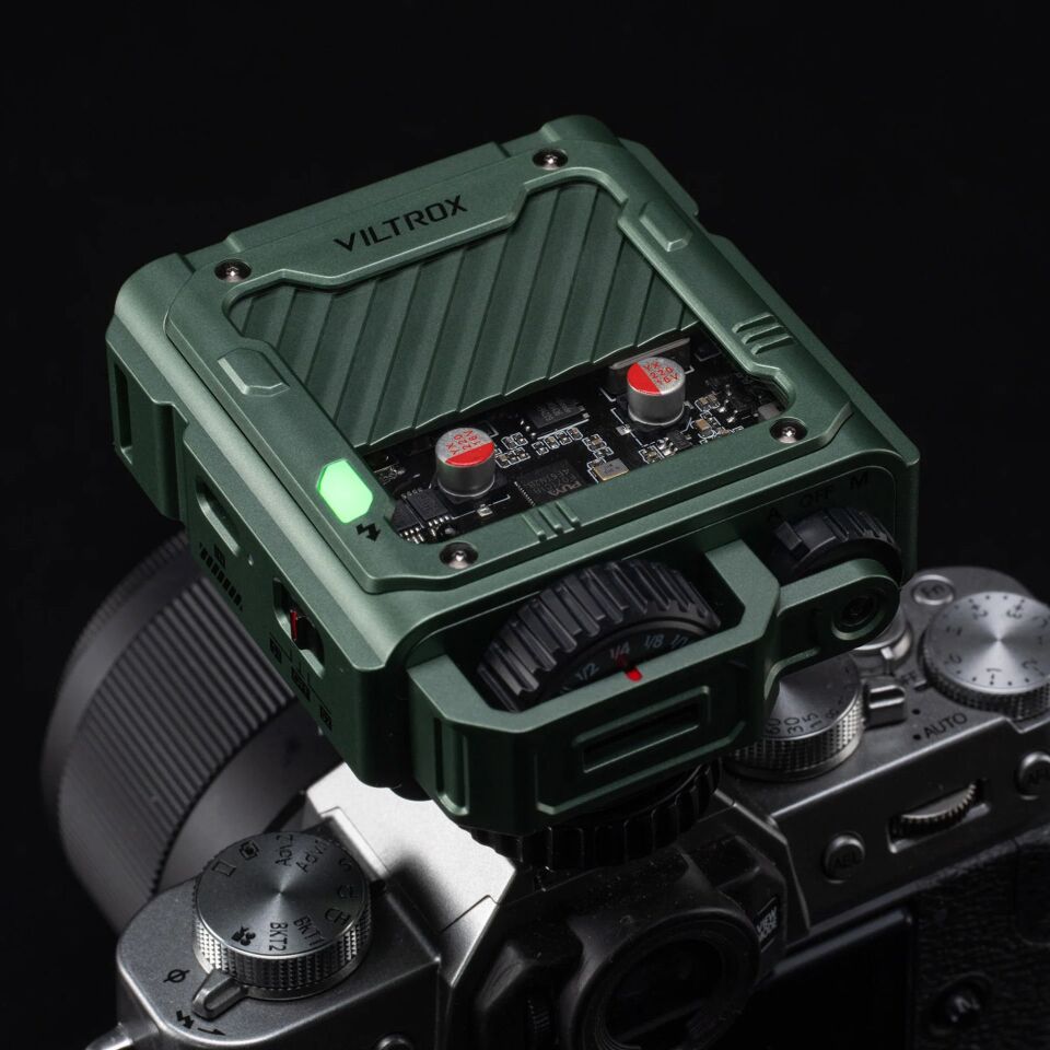 Viltrox Spark Z3-F Kamera Üstü Flaşı Gunmetal for Fujifilm(Gri)