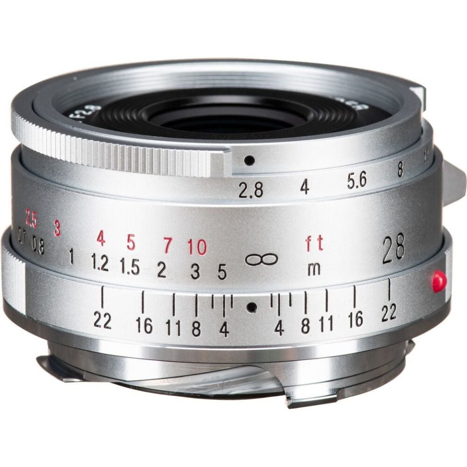 Voigtlander 28mm f/2.8 Color-Skopar Type II Aspherical Lens Silver (Leica M)