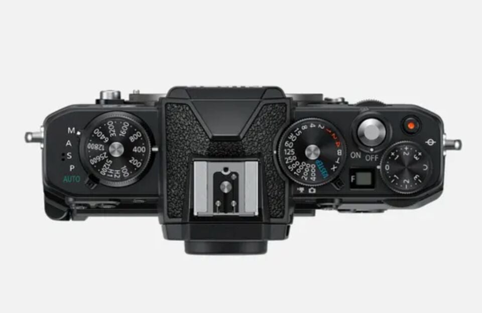 Nikon Zf 40mm f/2 SE Lensli Aynasız Fotoğraf Makinesi (Bordo ) ( 12.250 ₺ Geri Ödeme )