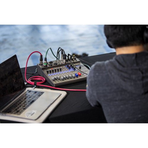 Zoom LiveTrak L-8 8-Kanal Dijital Mikser Recorder