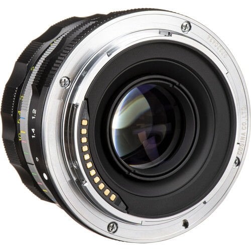 Voigtlander Nokton 35mm f/1.2 Lens (Nikon Z)