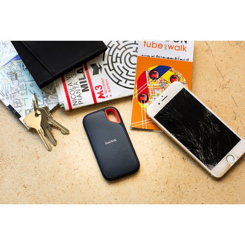 SanDisk 4TB V2 Extreme Portable SSD Disk (SDSSDE61-4T00-G25M)
