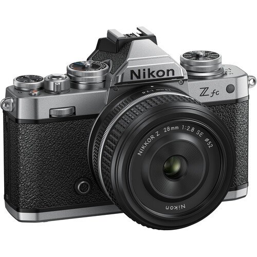 Nikon Z fc 28mm F/2.8 Lens Kit