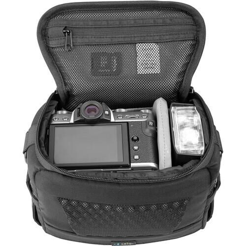 Vanguard Veo Adaptor 15M BK Omuz Çantası