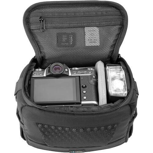 Vanguard Veo Adaptor 15M BK Omuz Çantası